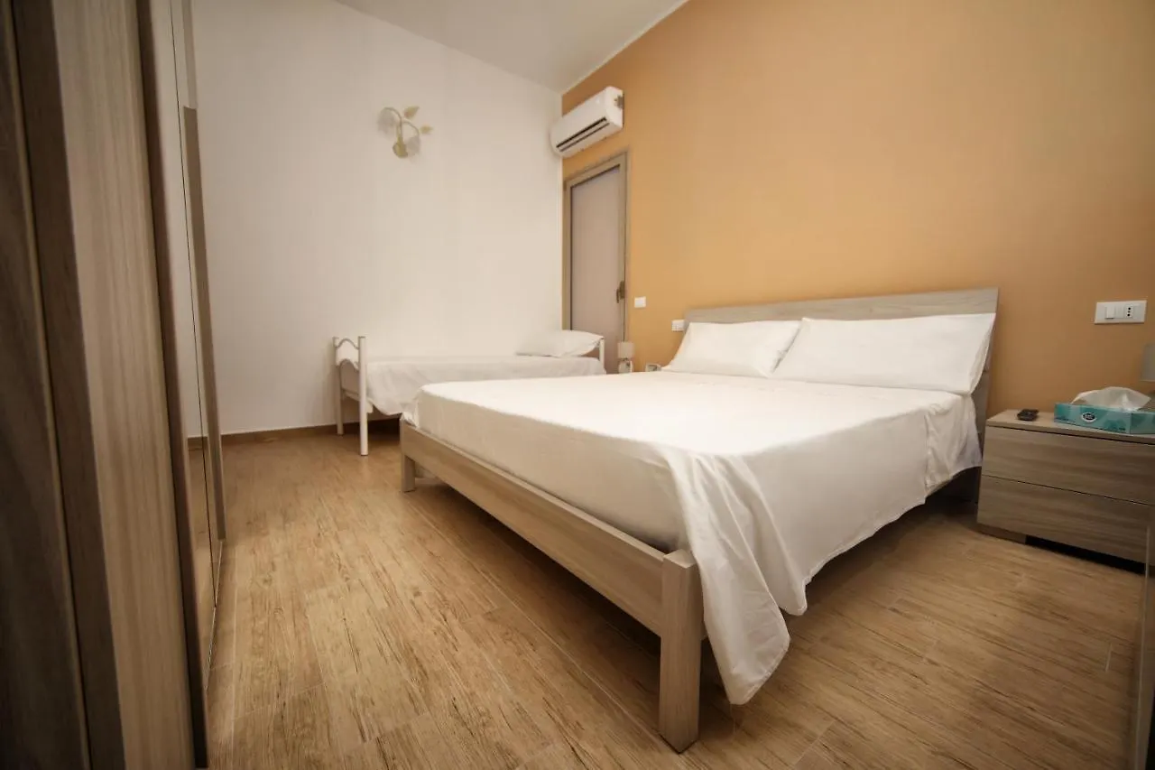B&B Bouganville Rilievo 0*,