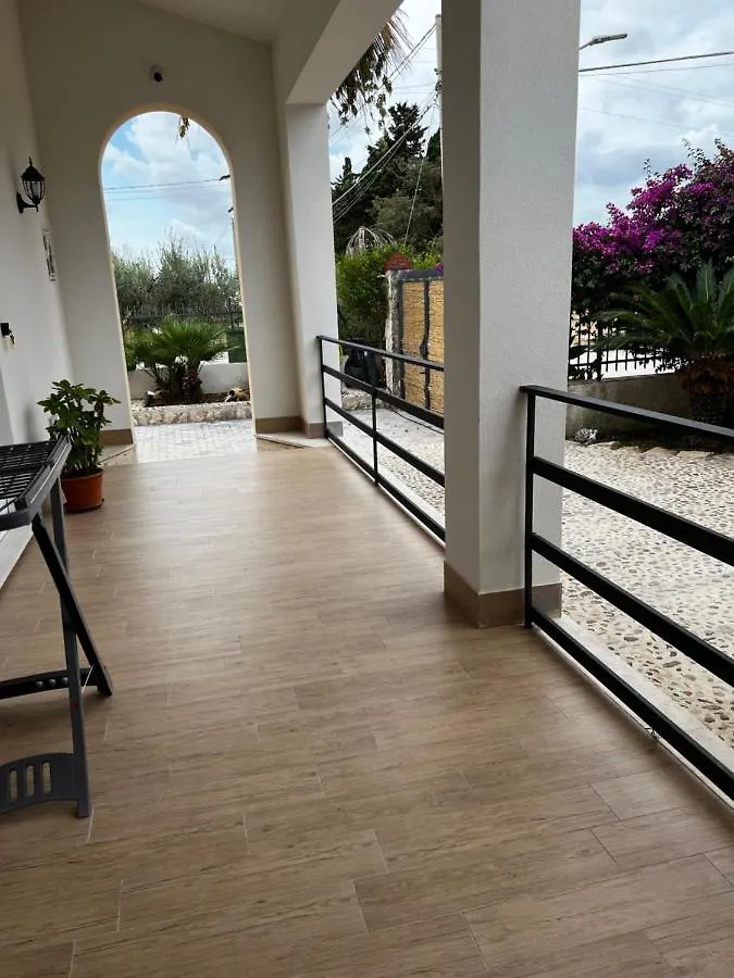 B&B Bouganville Rilievo Bed & Breakfast